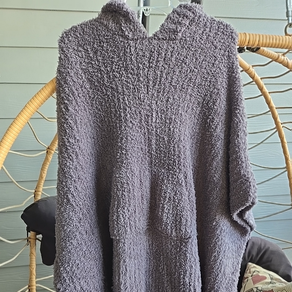 Barefoot Dreams CozyChic® Ribbed Hooded Poncho Size 1 Gray Nwt
